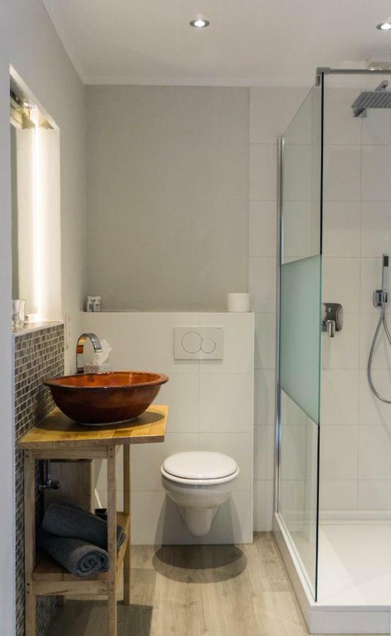 Moderne 70 Qm Wohnung Mit Grosser Dachterrasse Kinheim Eksteriør bilde